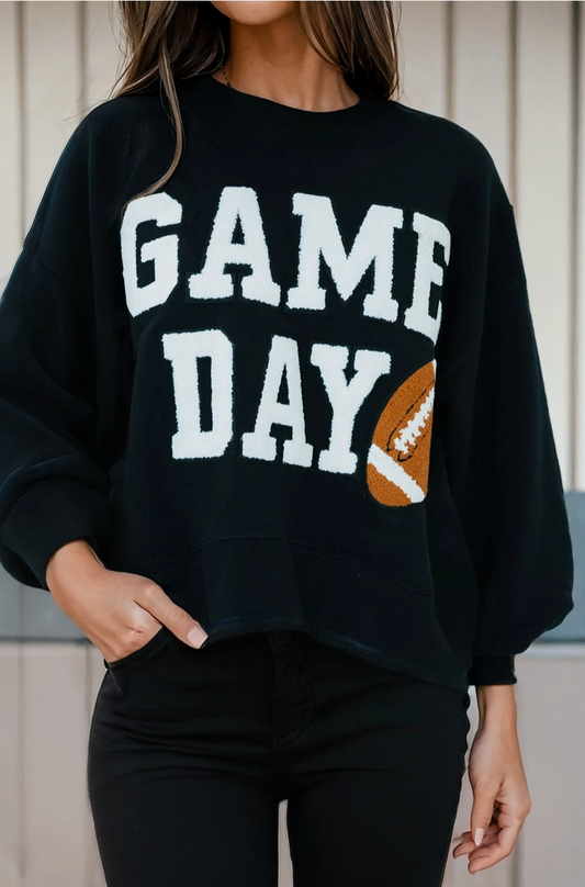 Game Day Graphic Pullover Sweatshirt in Black